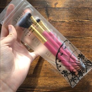 🔥4 for $25🔥 LUXIE Sealed Brush Set